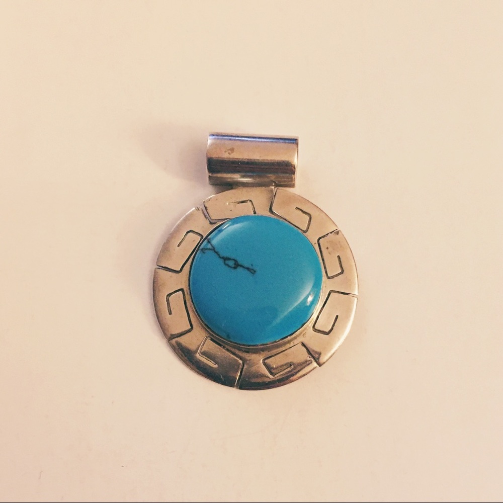 Turquoise Pendant - Picture 2 of 3
